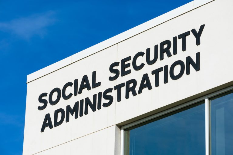 ¿Cuál es el funcionamiento del Seguro Social en Estados Unidos?